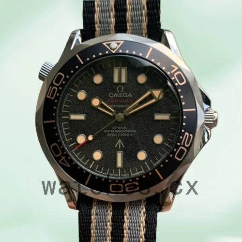 210.92.42.20.01.001-1.webp Omega Seamaster James Bond 007 210.92.42.20.01.001 Men 42 mm Strap Black Dial