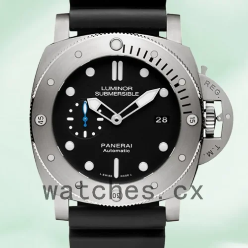 P-J-PAM00682-1.webp Panerai Luminor Submersible 47mm Men’s PAM00682 Silver-tone Black Dial